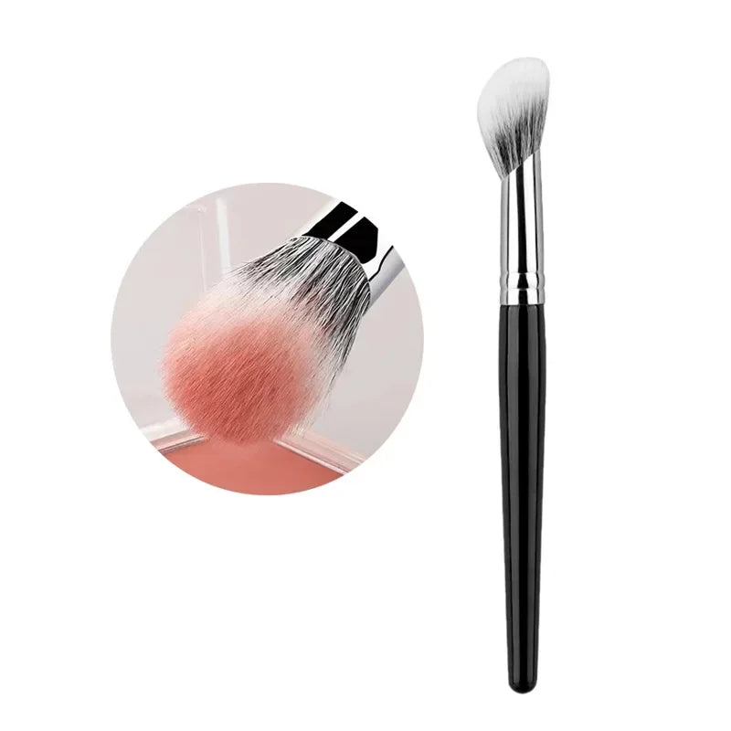 1/2PCS Broskvové srdce Broskvový kartáč malé ploché precizní kartáček na prášek, krém a tekuté Blush